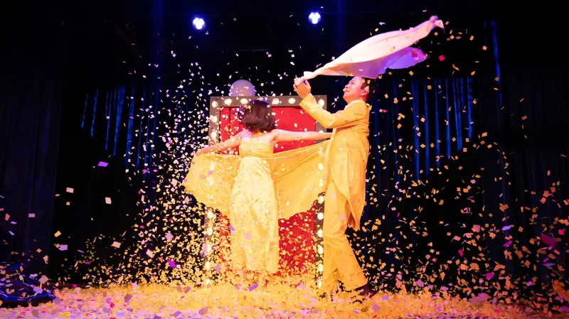 Uno dei momenti dello spettacolo - © www.giornaledibrescia.it