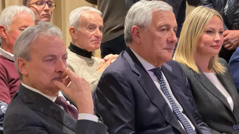 Pasini, Tajani e Tironi - © www.giornaledibrescia.it