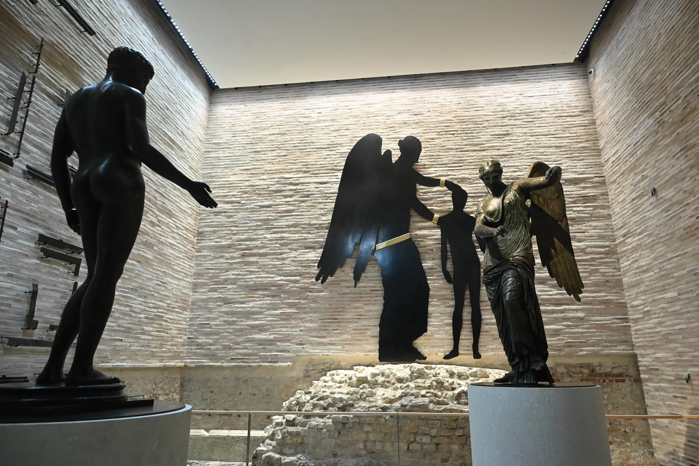 SPETTACOLI BRESCIA -BRESCIA MUSEI PRESENTAZIONE DI -VICTORIAMATER L'IDOLO E L'ICONA - NELLA FOTO L'OPERA 02/12/2025 newreporter©favretto