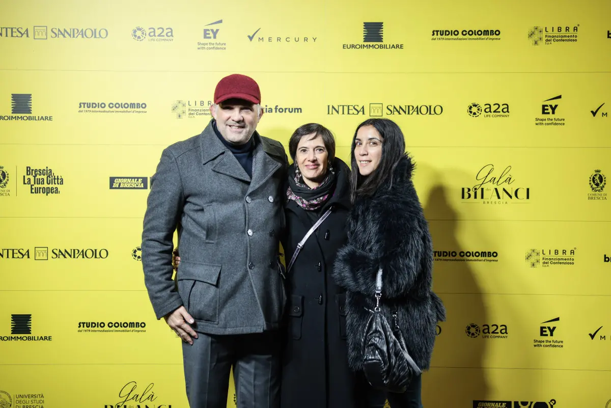 Galà Bilanci 2025, le foto degli ospiti al backdrop