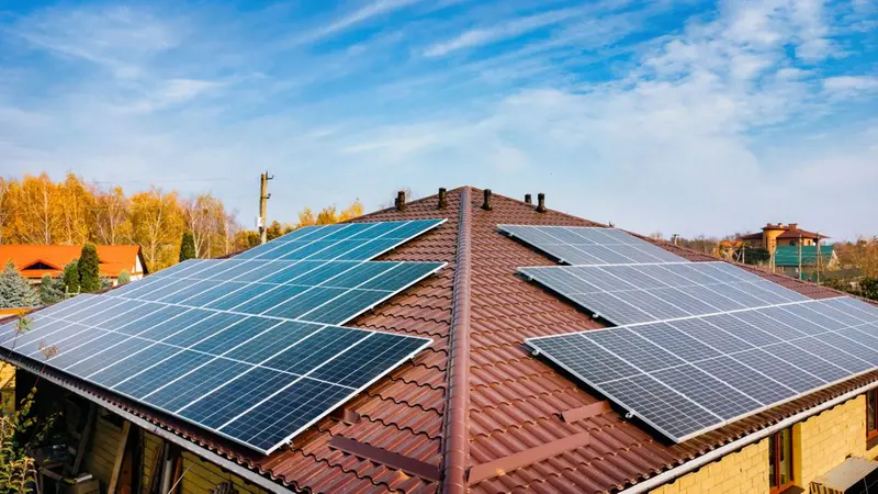 Un edificio dotato di impianto fotovoltaico aumenta l'appeal sul mercato immobiliare