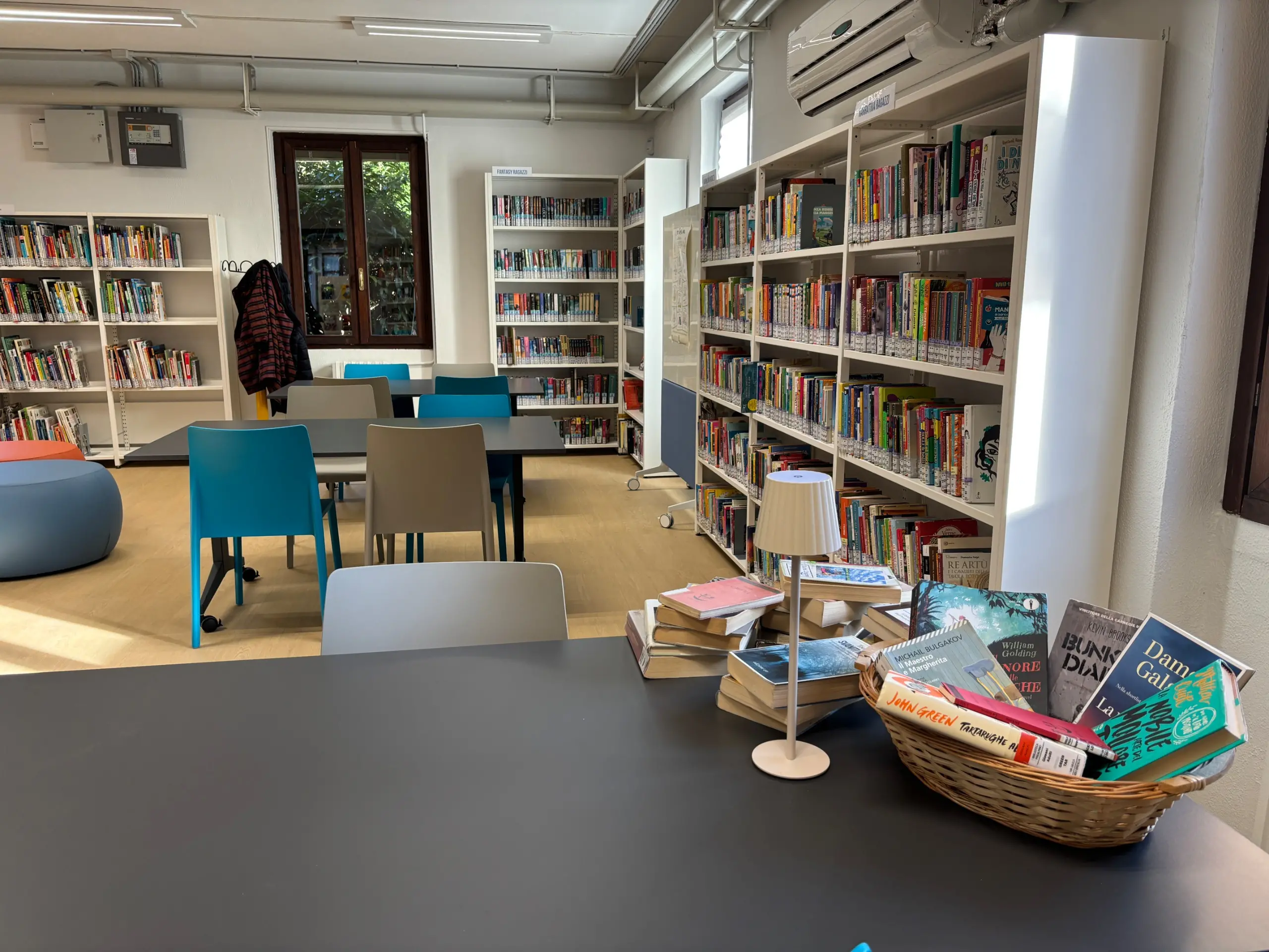 Riapre la biblioteca Prealpino