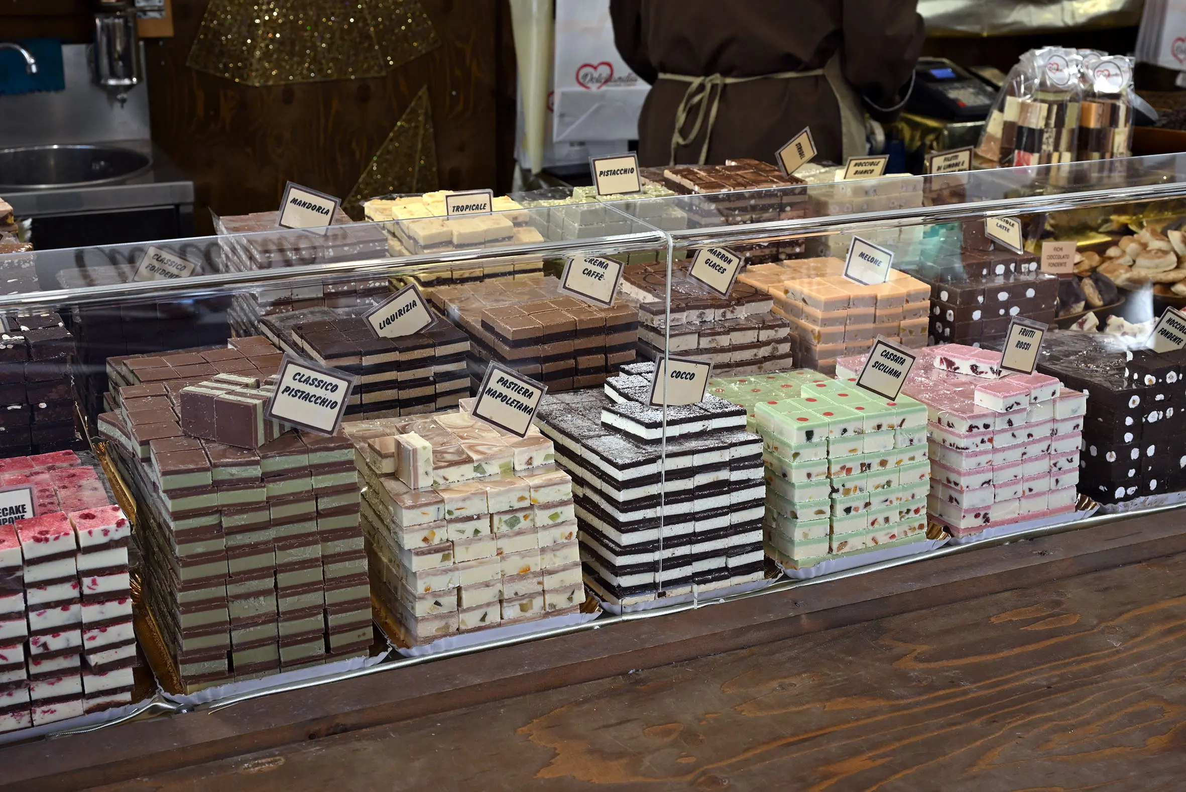 Il Villaggio di Natale in piazza Vittoria