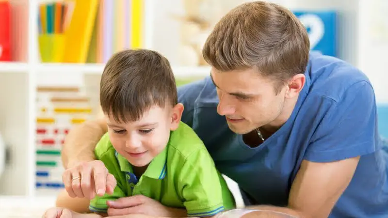 Un assistente alla didattica - © www.giornaledibrescia.it