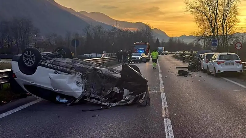 L'incidente a Esine - © www.giornaledibrescia.it