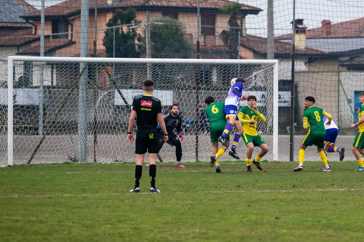 Seconda categoria: Villaclarense-Real Leno