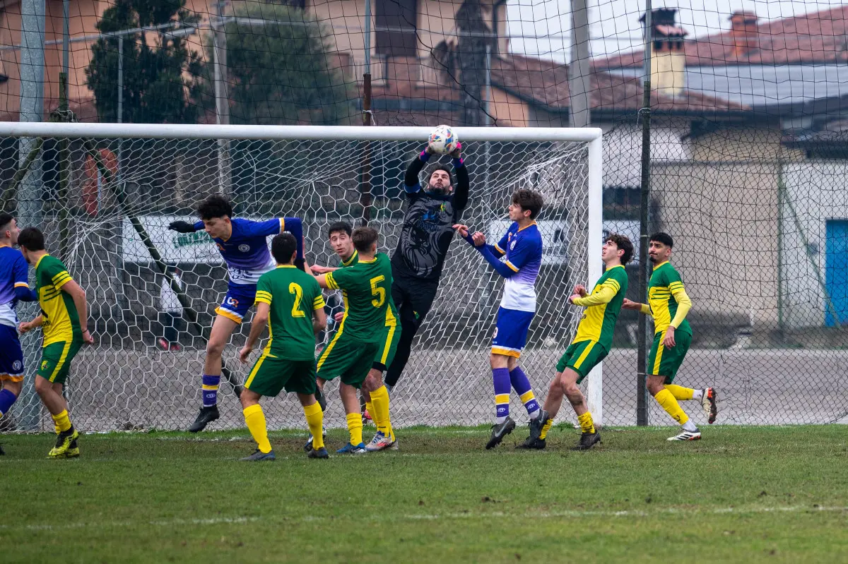 Seconda categoria: Villaclarense-Real Leno