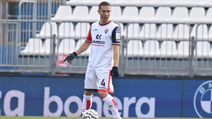 Fabrizio Paghera durante il derby di oggi - Foto New Reporter Pasotti © www.giornaledibrescia.it