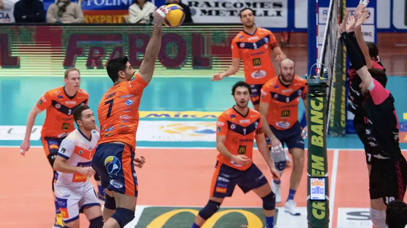 Uno scatto del match - Foto Paolo Papetti e Beppe Zanardelli