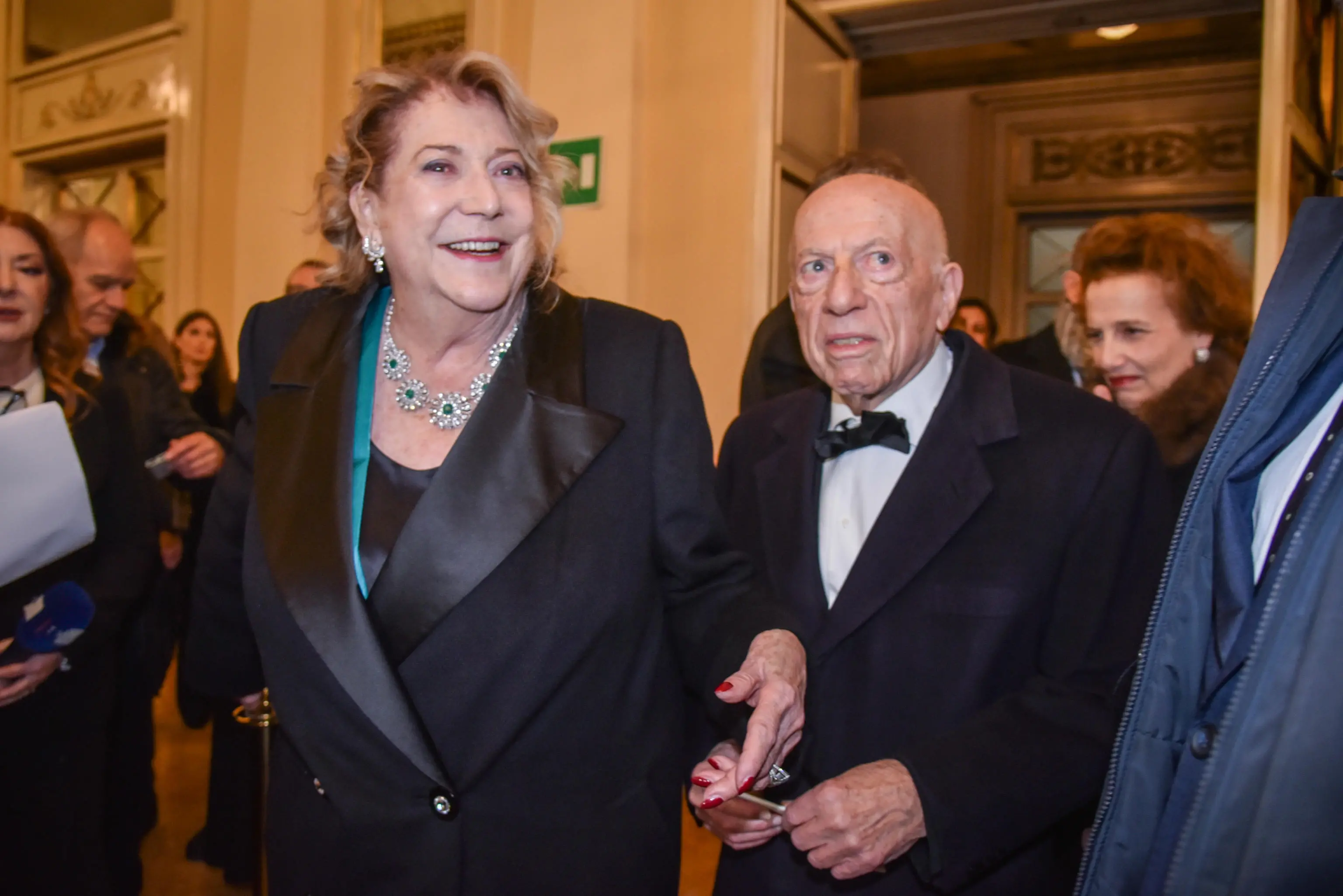 Parata di vip alla Prima della Scala