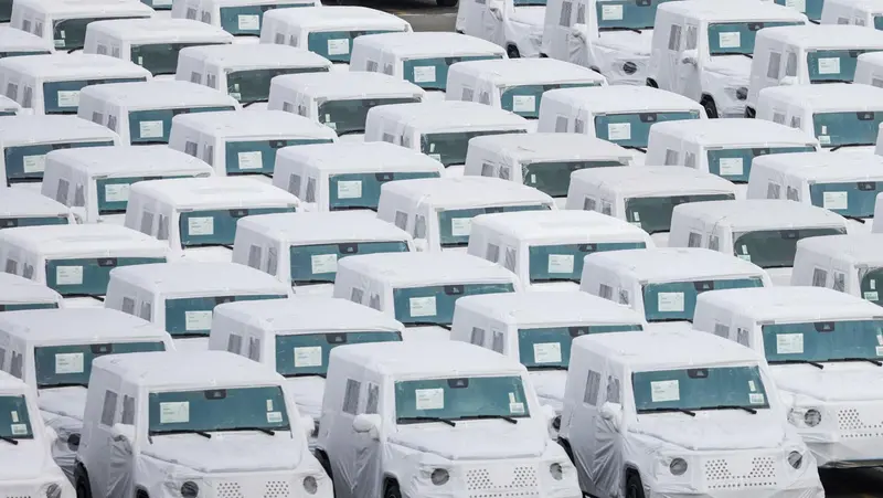 Automobili in produzione - Ansa © www.giornaledibrescia.it