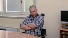 Oscar Maggi, ex operaio della fonderia Bozzoli di Marcheno - Foto Marco Ortogni Neg © www.giornaledibrescia.it