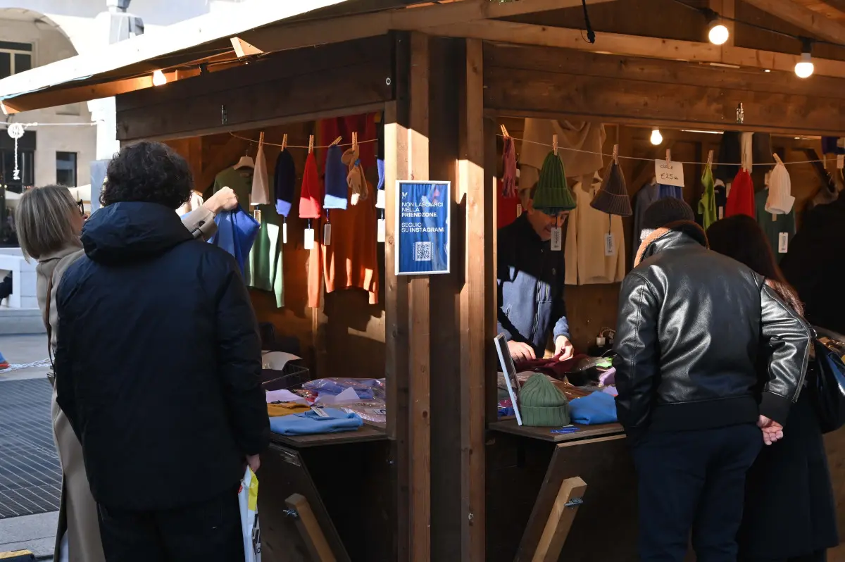 Il centro di Brescia gremito per l'Immacolata