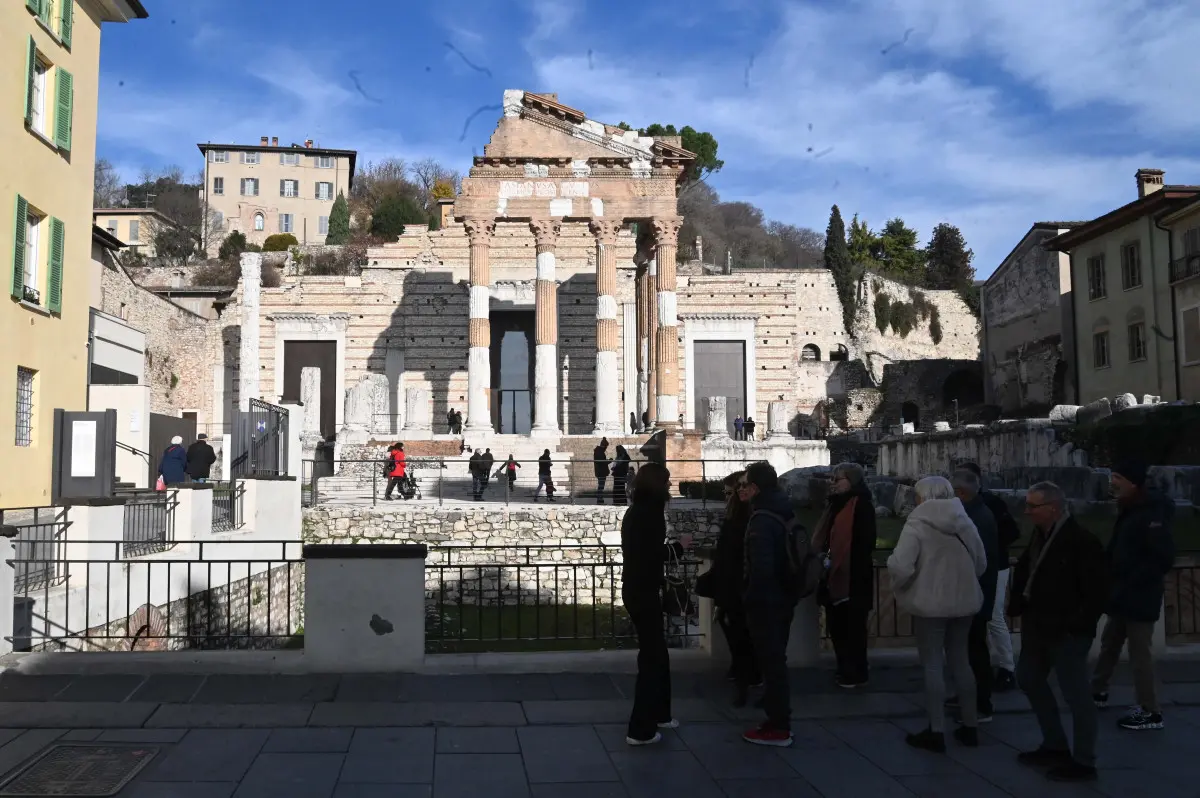 Il centro di Brescia gremito per l'Immacolata