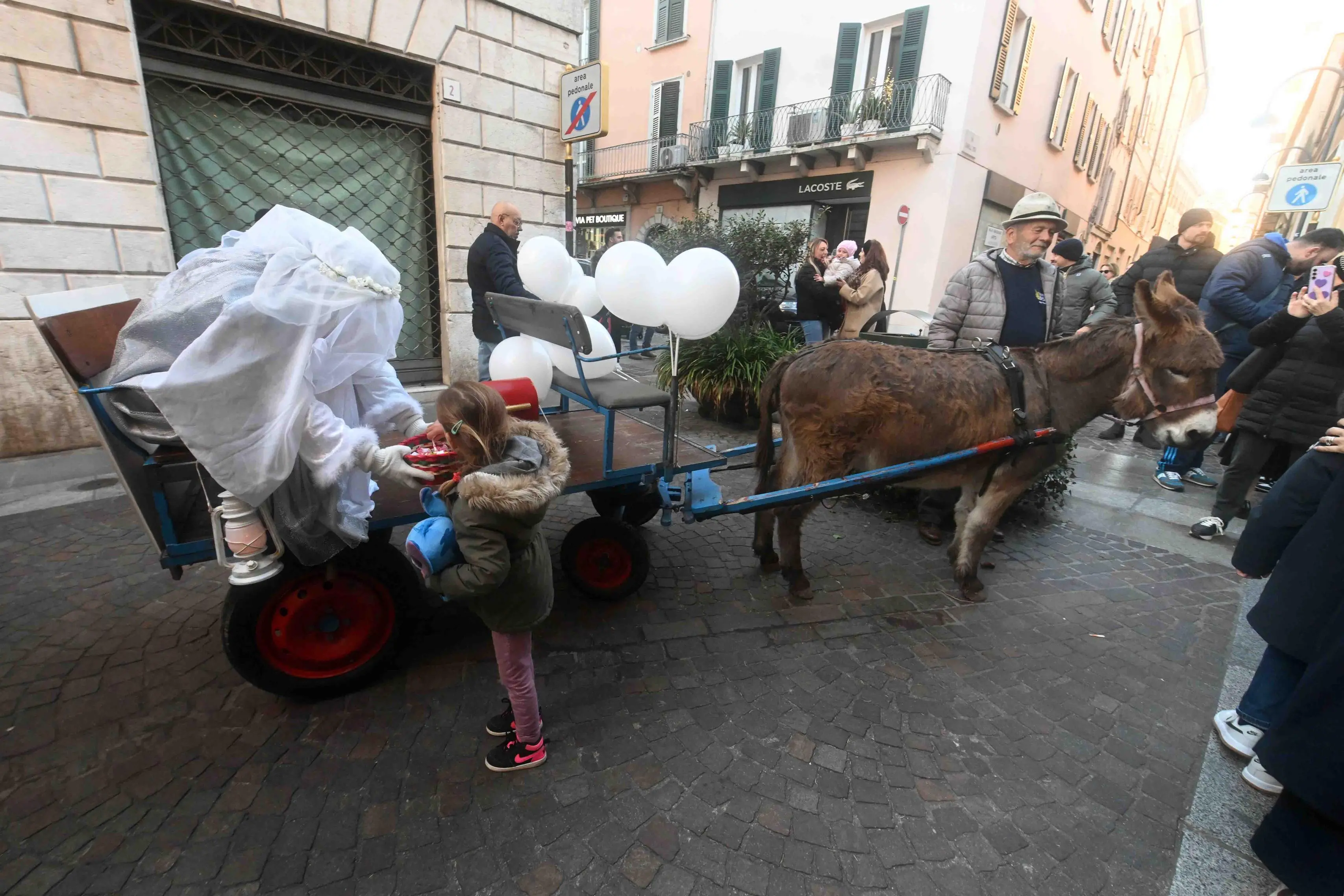 CRONACA BRESCIA CENTRO FESTA DELL'IMMACOLATA PER CARINI 08-12-2025 MARCO ORTOGNI NEW EDEN GROUP