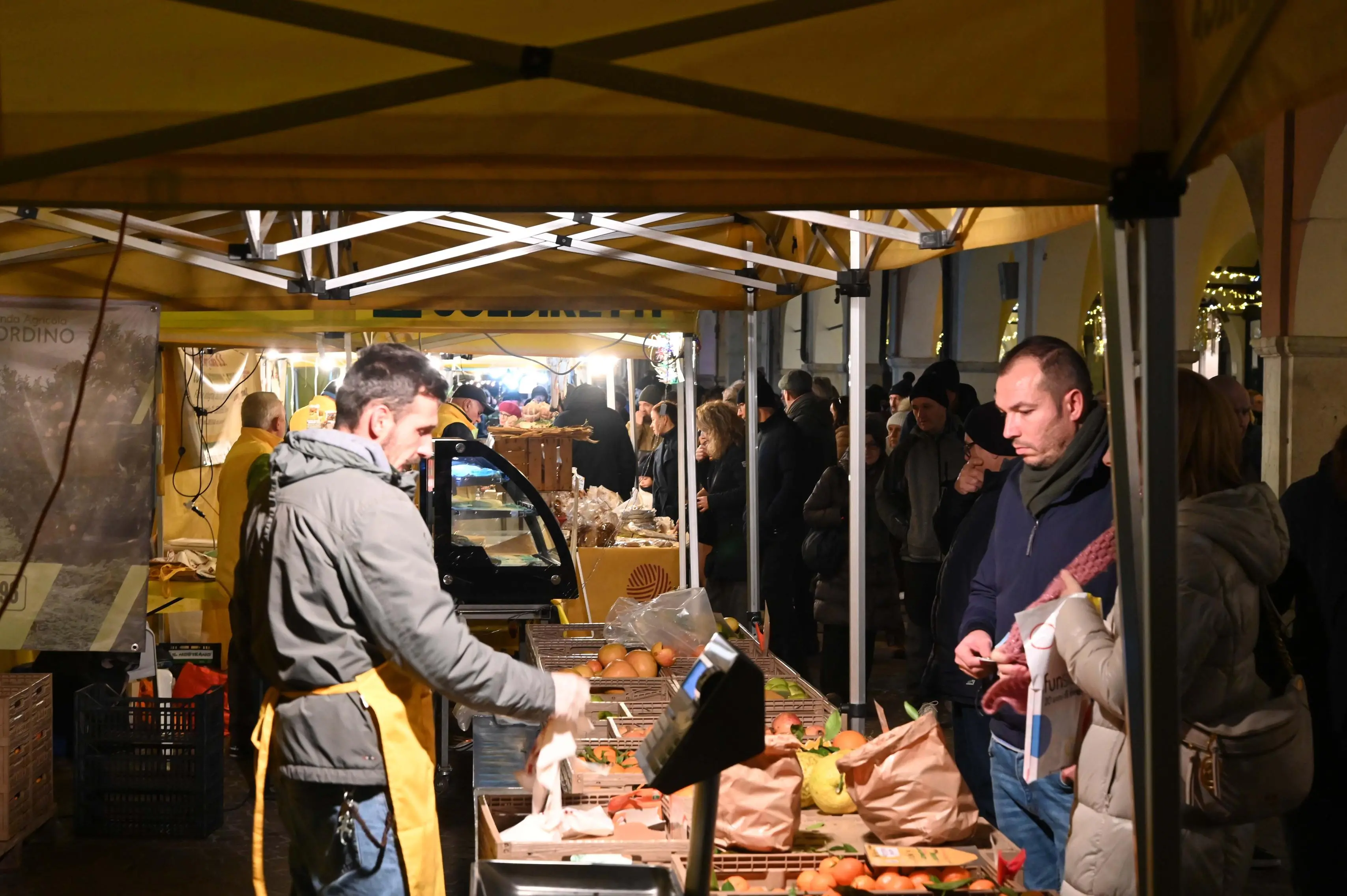 CRONACA  BRESCIA GENTE IN CENTRO REDAZIONE CRONACA 08-12-2025 GABRIELE STRADA NEW EDEN GROUP                             