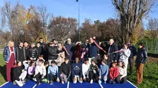 La nuova pista d'atletica alla scuola Kennedy