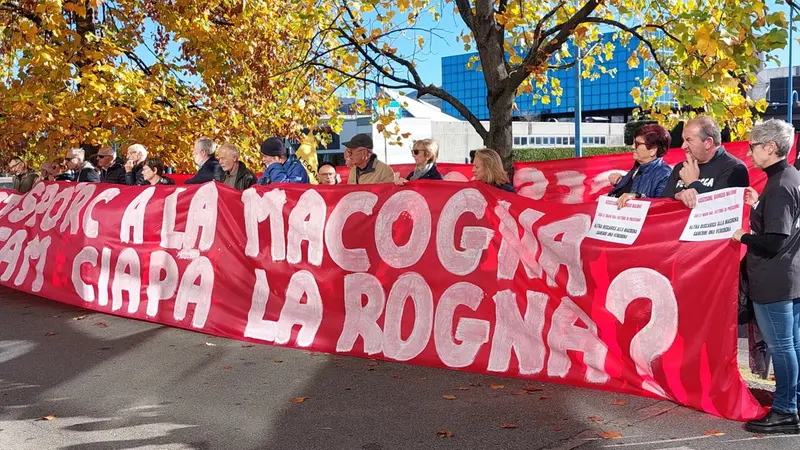 La protesta - © www.giornaledibrescia.it