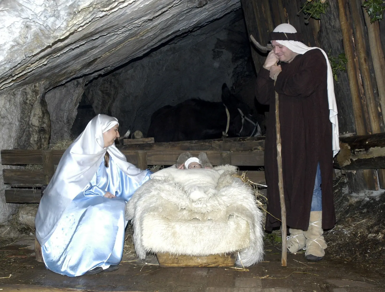 Il presepe vivente allestito a Sarezzo in una foto d'archivio