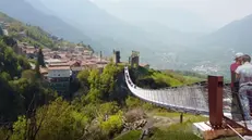 Tra le opere finanziate il ponte tibetano