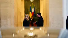 Volodymyr Zelensky e Giorgia Meloni - Foto Ansa © www.giornaledibrescia.it