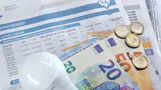 Una bolletta - Foto Ansa © www.giornaledibrescia.it