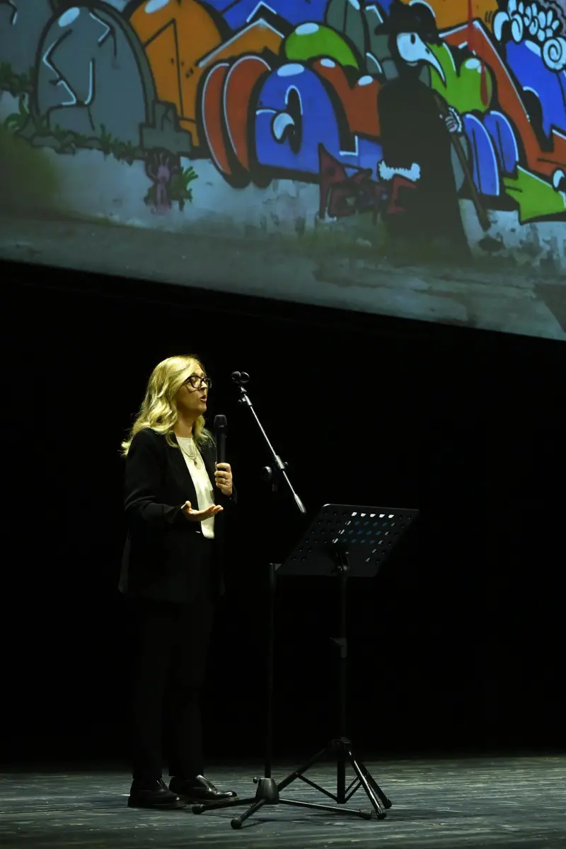 La presentazione del libro sull'Ideal Standard