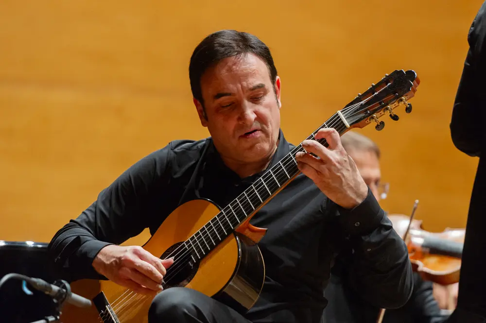 Giovanni Allevi all'auditorium San Barnaba di Brescia