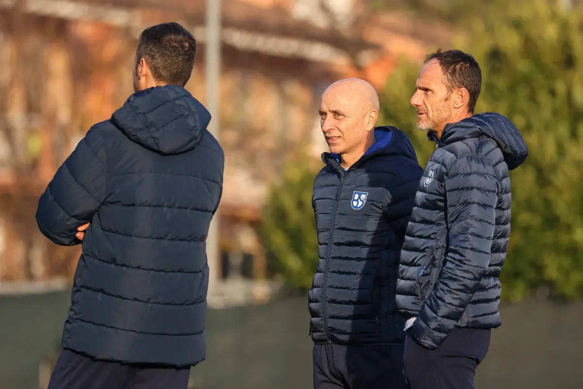 Sport Calcio Salò Serie C Primo allenamento Eugenio Corini all’Union Brescia nella foto Eugenio Corini (Head coach Union Brescia) Salvatore Lanna (Vice coach Union Brescia) 11/12/2025 nicoli@newreporter