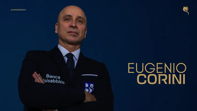 Corini con la divisa ufficiale dell'Union Brescia - Media house Union Brescia