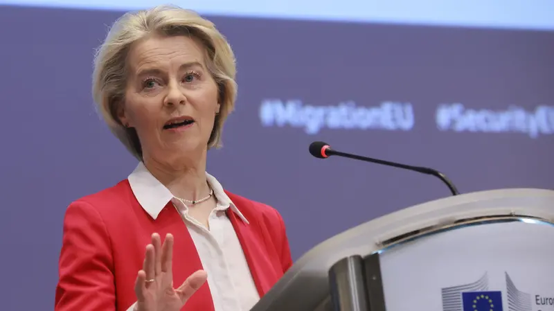 Ursula von der Leyen, presidente della Commissione Europea - Foto Epa/Olivier Hoslet © www.giornaledibrescia.it