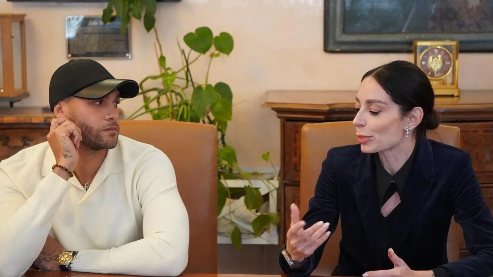 Marcell Jacobs al Civile per portare doni ai bambini ricoverati