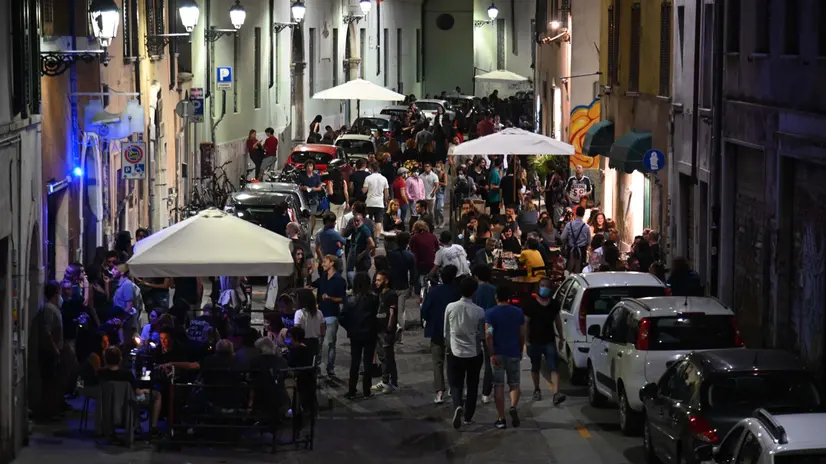 Vita notturna in Carmine - © www.giornaledibrescia.it