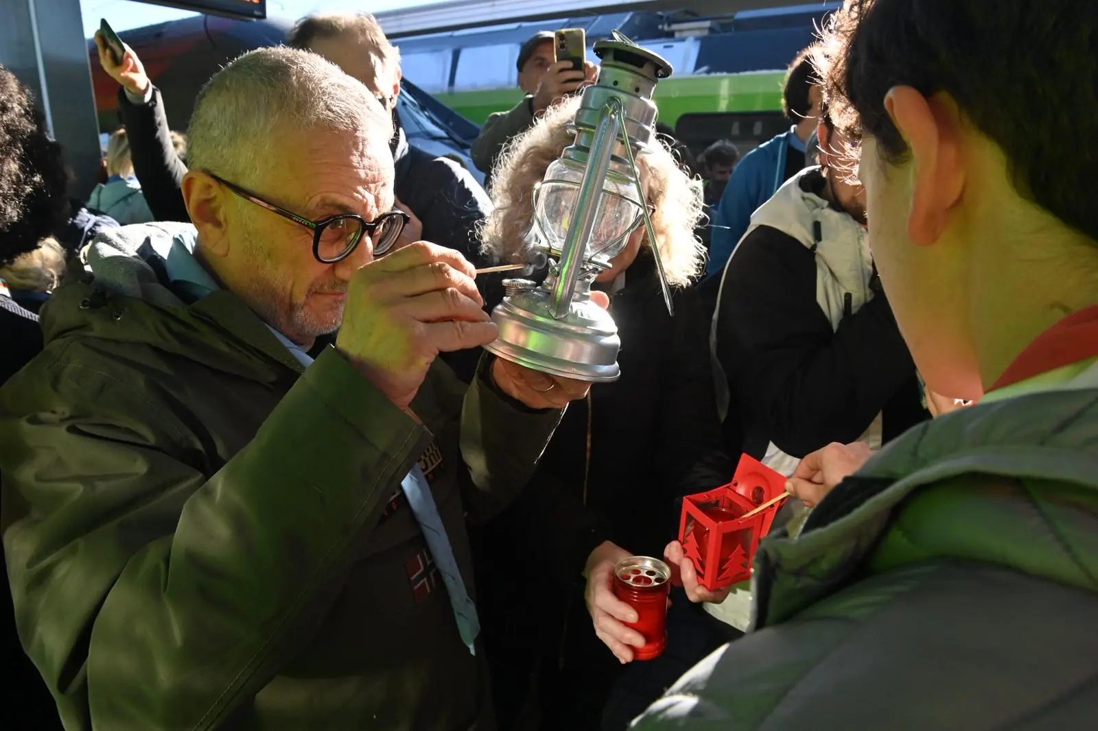 La fiaccola della pace da Betlemme a Brescia