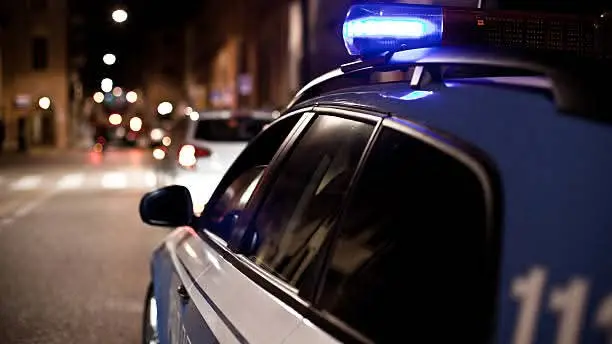 Intervenuti gli agenti della Volante