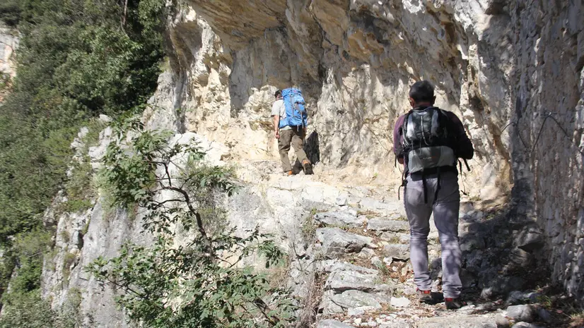 La passeggiata sulla Bassa Via del Garda - © www.giornaledibrescia.it