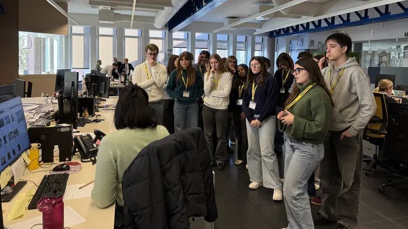 Gli studenti del Pcto nella redazione del Giornale di Brescia