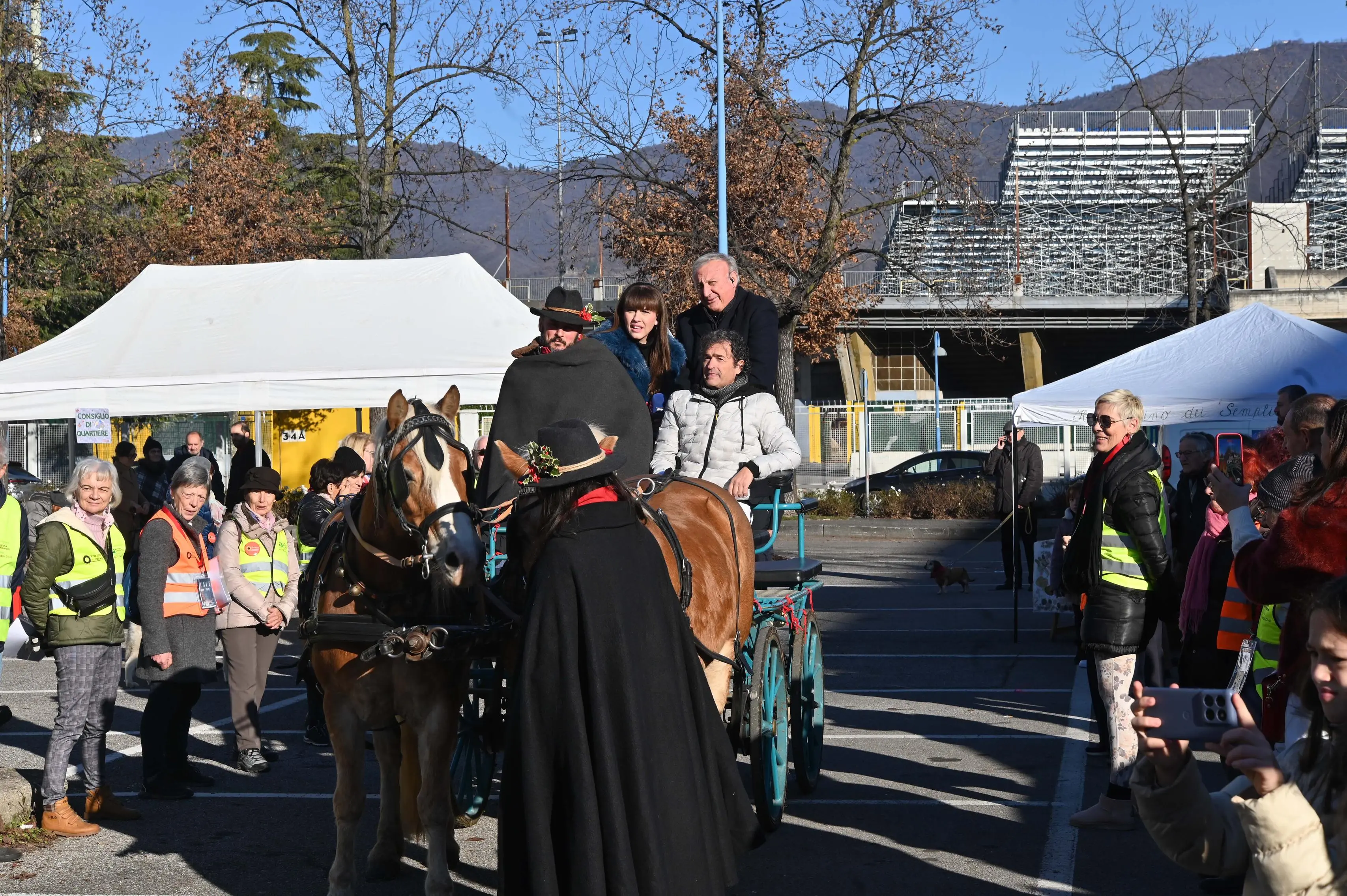 CRONACA BRESCIA MOMPIANO IN PIAZZA CON NOI PER I 40 ANNI DELLA PROLOCO REDAZIONE CRONACA 14-12-2025 GABRIELE STRADA NEW EDEN GROUP