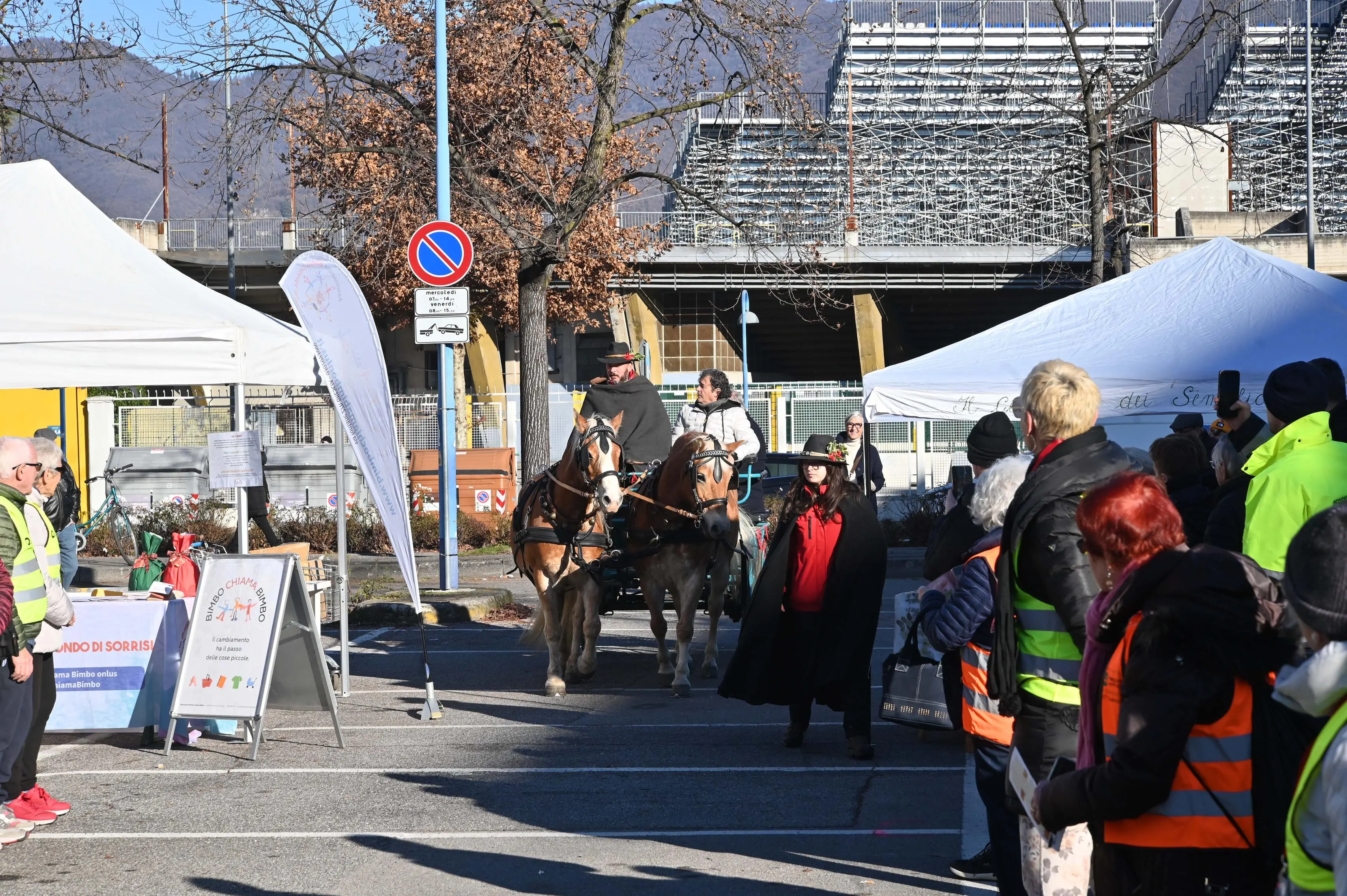 CRONACA BRESCIA MOMPIANO IN PIAZZA CON NOI PER I 40 ANNI DELLA PROLOCO REDAZIONE CRONACA 14-12-2025 GABRIELE STRADA NEW EDEN GROUP