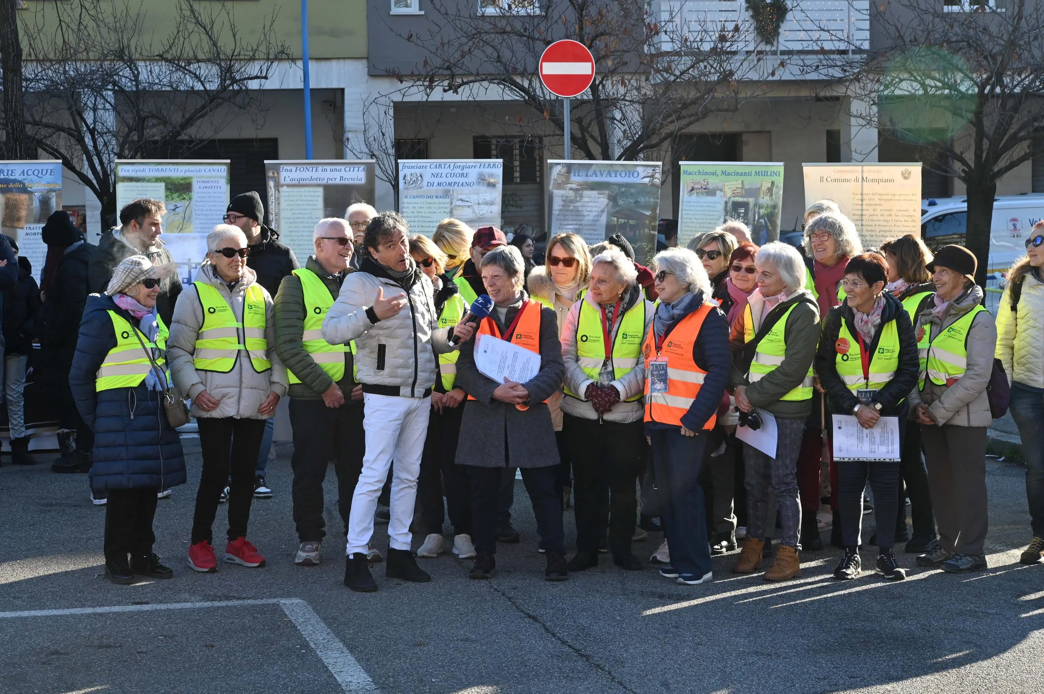 CRONACA BRESCIA MOMPIANO IN PIAZZA CON NOI PER I 40 ANNI DELLA PROLOCO REDAZIONE CRONACA 14-12-2025 GABRIELE STRADA NEW EDEN GROUP