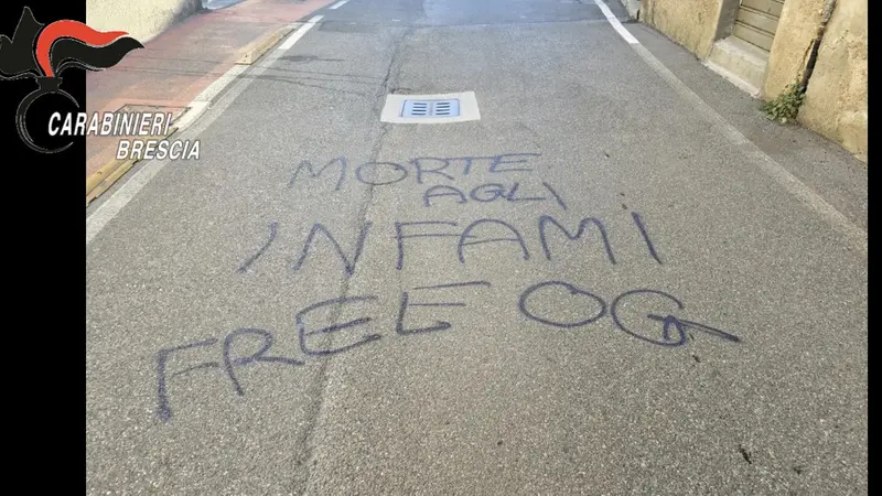 Una delle scritte fatte dalla baby gang
