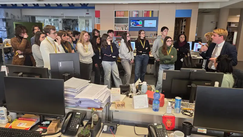 Li ha guidati nella visita il giornalista Fabio Gafforini