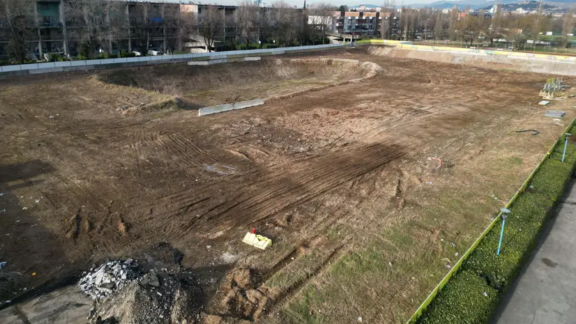 Il cratere lasciato dalla vecchia torre Tintoretto di San Polo - © www.giornaledibrescia.it