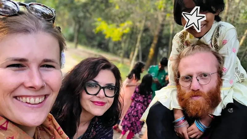 Gli operatori in missione - © www.giornaledibrescia.it