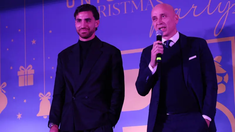 Capitan Balestrero sul palco con Corini - Media house Union Brescia