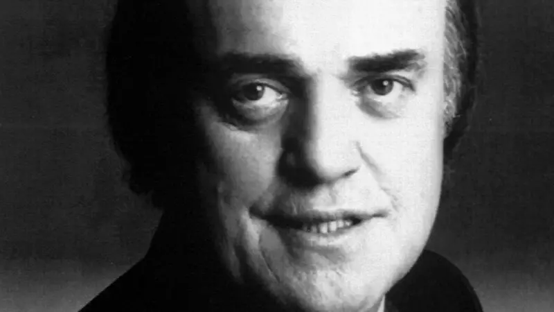 Un'immagine d'archivio del giornalista della Cnn Peter Arnett - Foto Ansa © www.giornaledibrescia.it