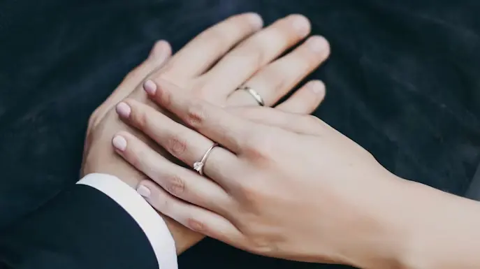 Foto simbolica che rappresenta l'amore - © www.giornaledibrescia.it