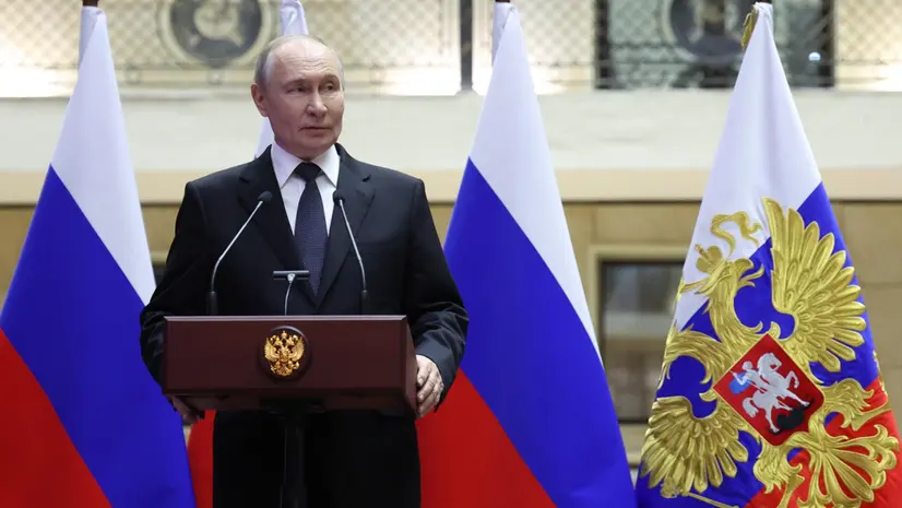 Il presidente russo Vladimir Putin - Foto Epa/Alexander Kazakov © www.giornaledibrescia.it