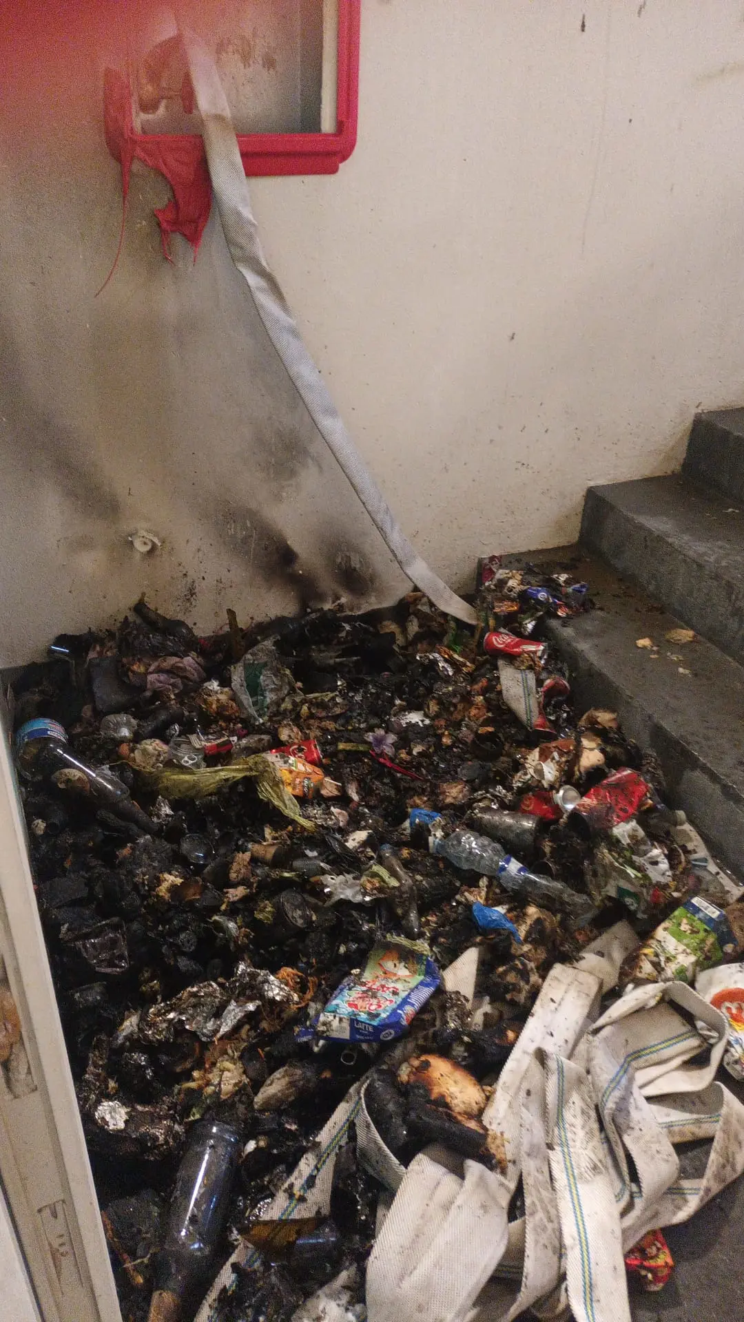 L'intervento per l'incendio alla torre Cimabue