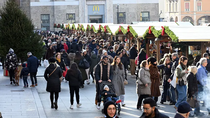 Ultimi acquisti di Natale - Foto Comune di Brescia/Christian Penocchio